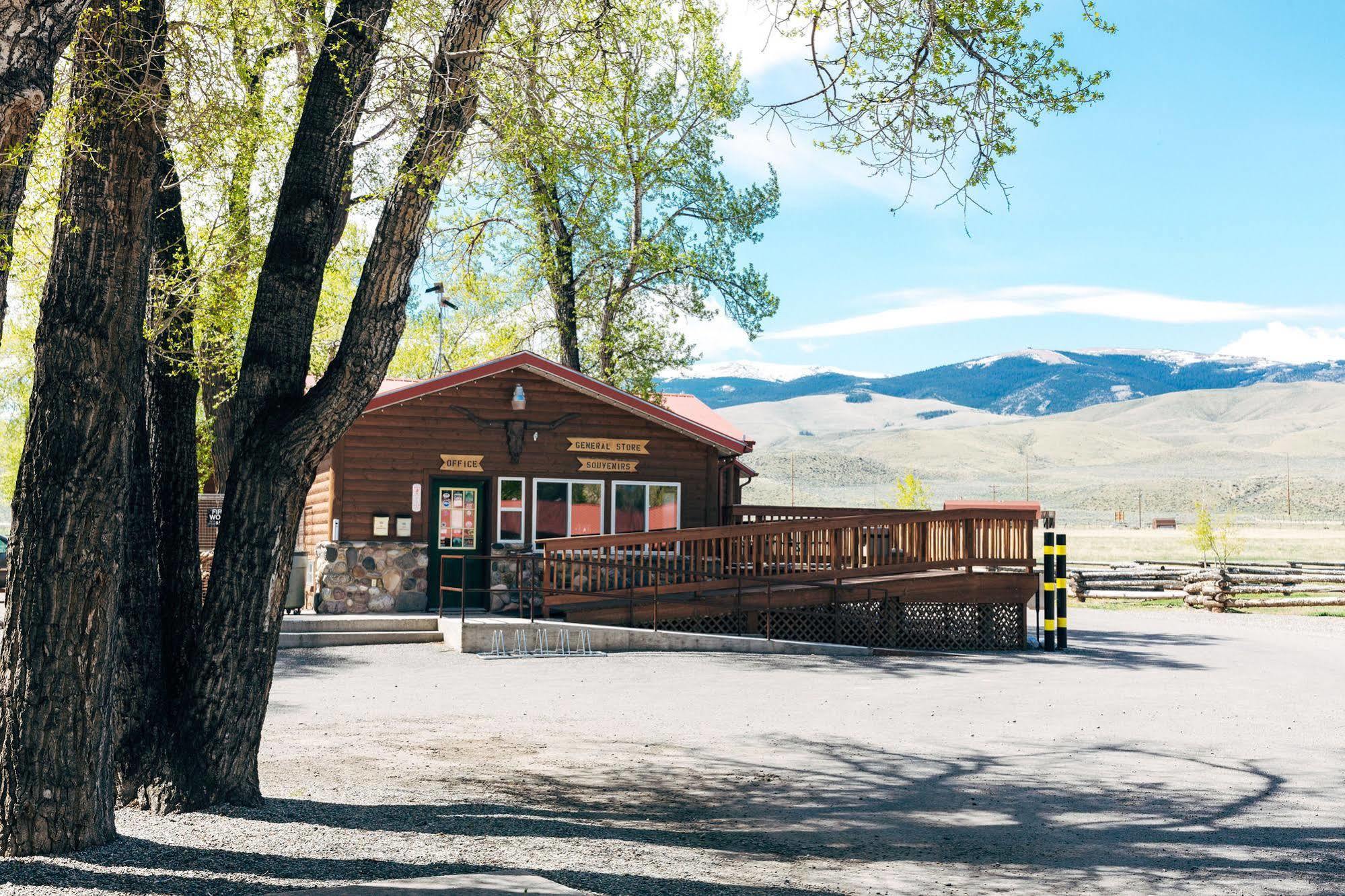 The Longhorn Ranch Resort Lodge & Rv Park Dubois Buitenkant foto